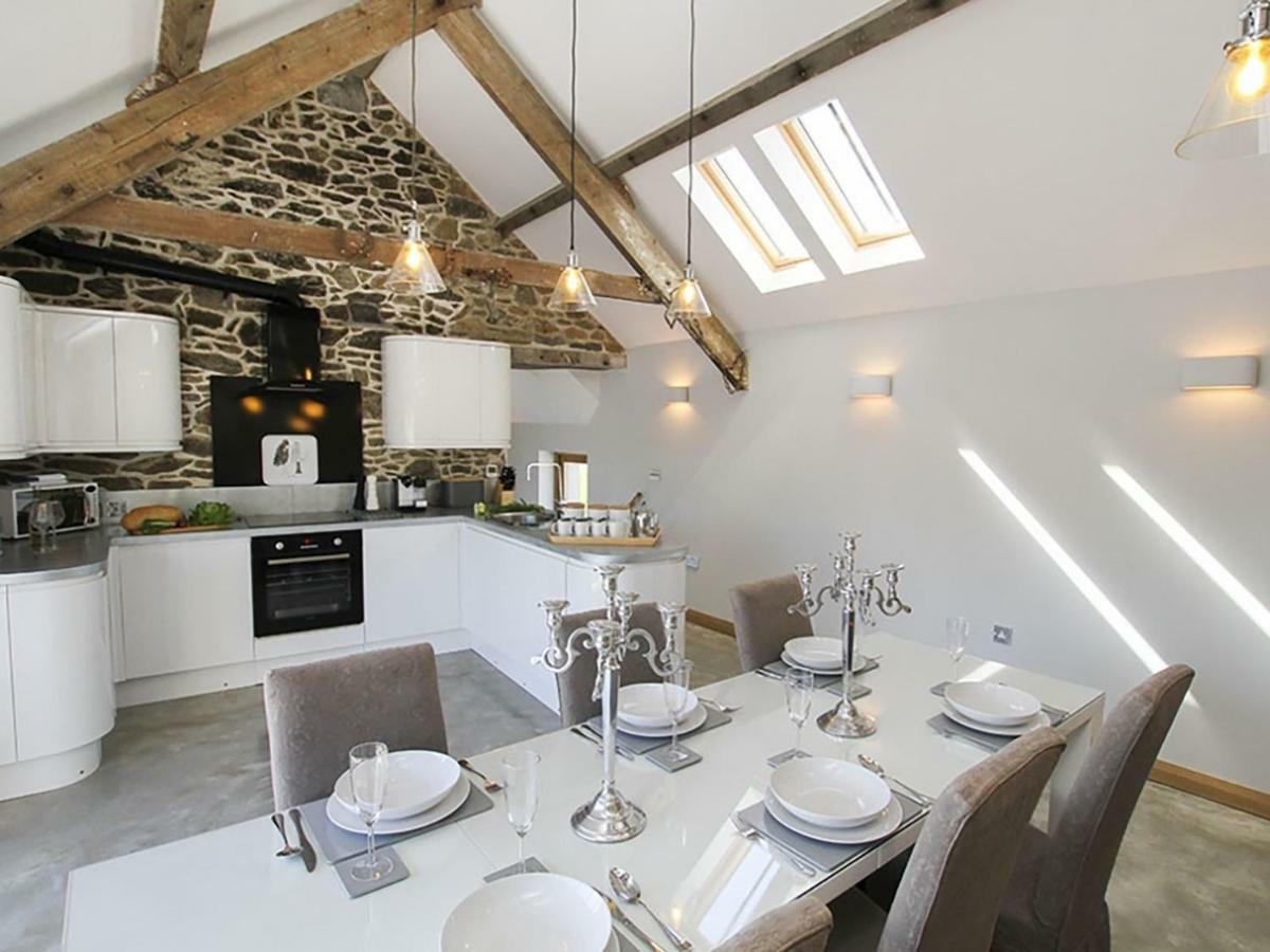 Rhyd Angharad Barns Villa Llanrhyddlad Eksteriør bilde